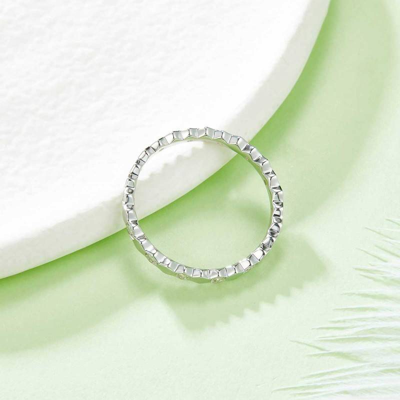 Honeycomb S925 Silver Plated Platinum Moissanite 20 Points D-Grade